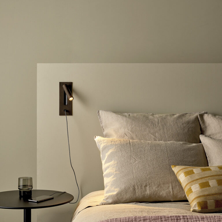 customized with toggle switch LED bedside reading light